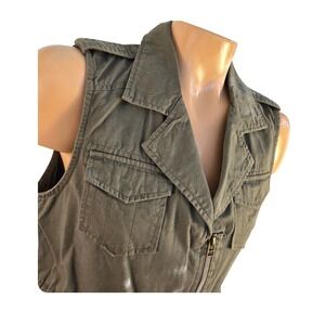 Coffee shop New York Olive Green Utility Vest Full Zip Sleeveless Pockets Medium